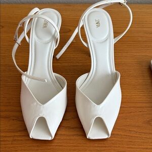 Zara Cream Open-Toe Heels